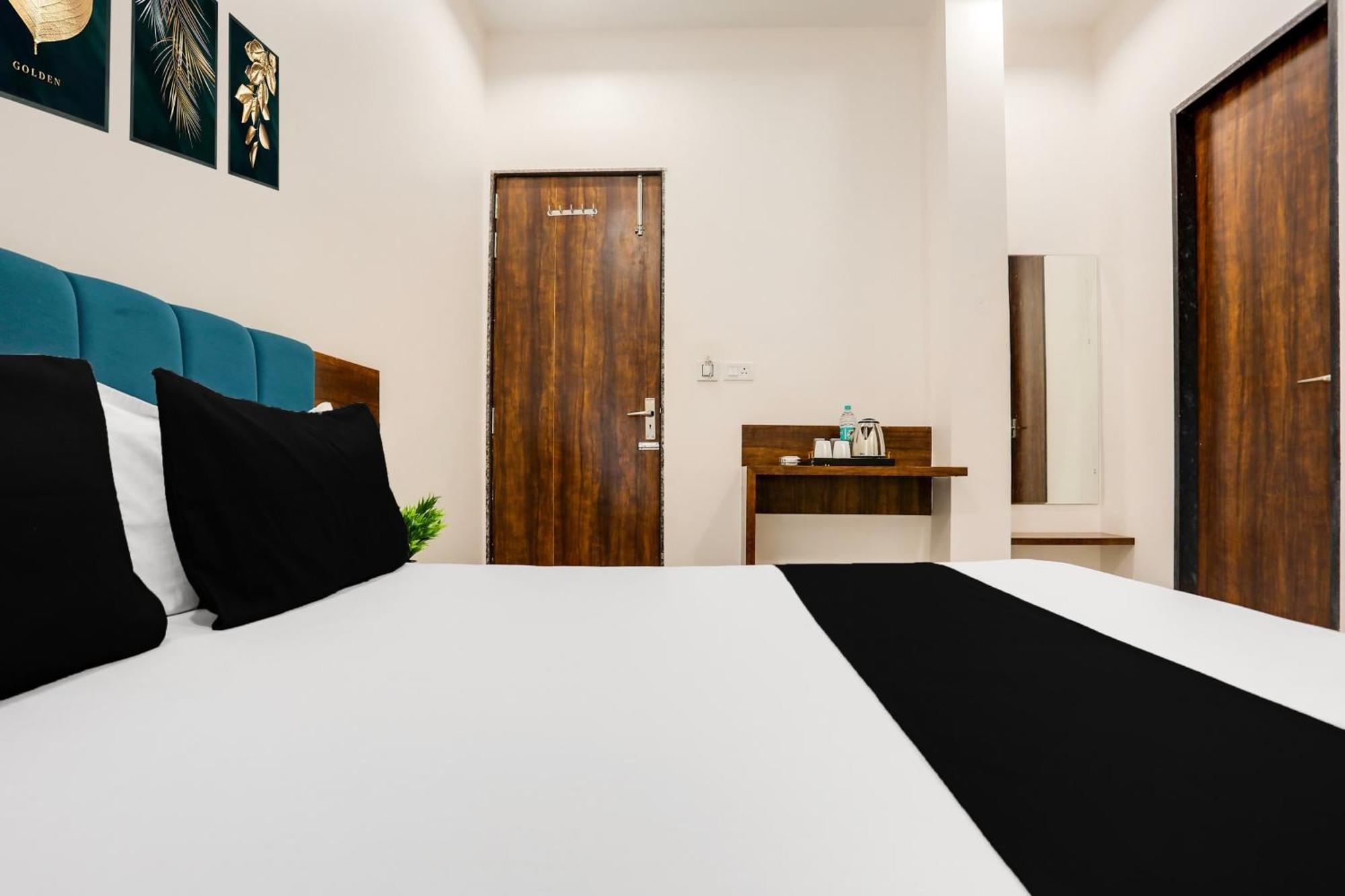 Super Hotel O Kota Near Railway Station Formerly Aagam Inn Tirath Экстерьер фото